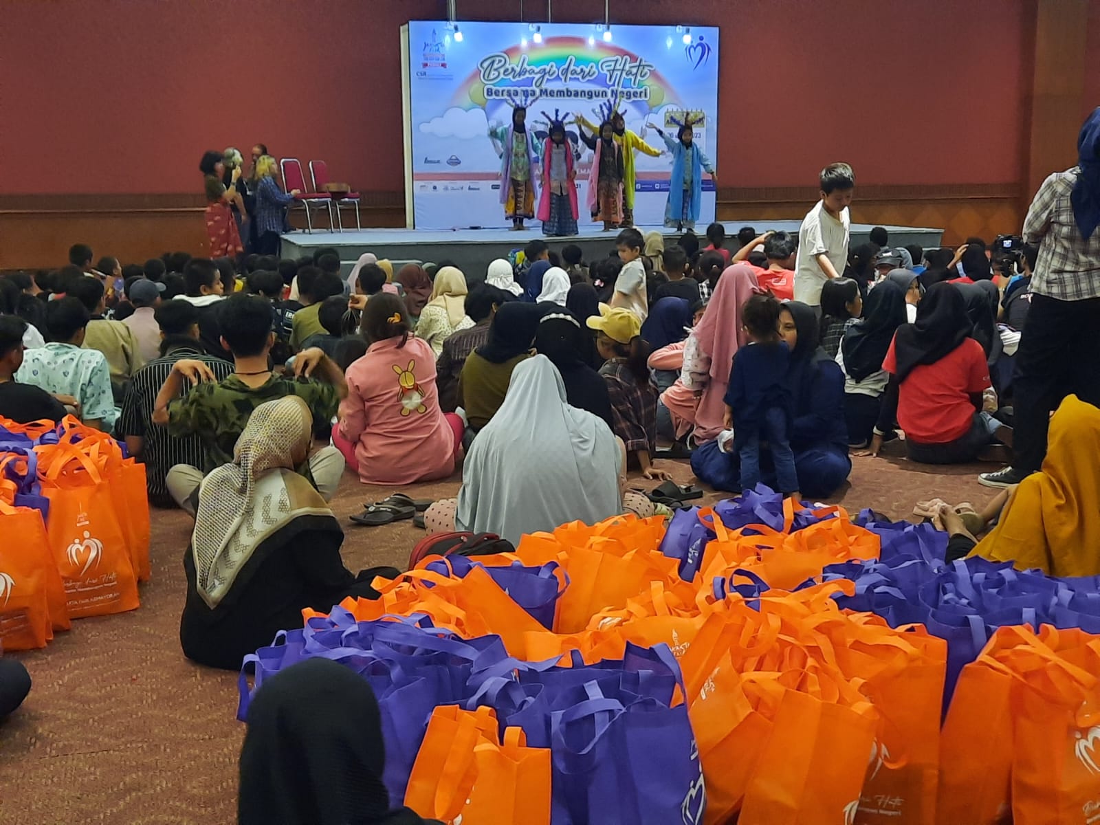 Sebanyak 500 Anak Yatim dari 12 Panti Asuhan Diundang Berkunjung ke Jakarta Fair