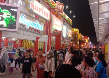 Membludak! Pengunjung Jakarta Fair Kemayoran Akhir Pekan Ini