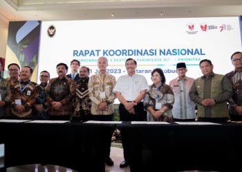 Menparekraf: Candi Borobudur Ditargetkan Sumbang 2 Juta Wisman