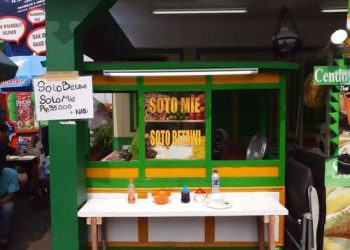Nikmatnya Santap Soto Betawi di Jakarta Fair