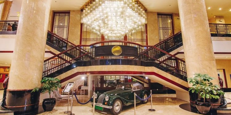 Liburan Sekolah Penuh Kemewahan Hanya di Lumire Hotel and Convention Center