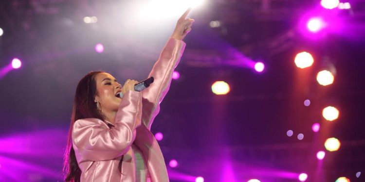 Raisa Hidupkan Kegembiraan Massal di Jakarta Fair Music Concert
