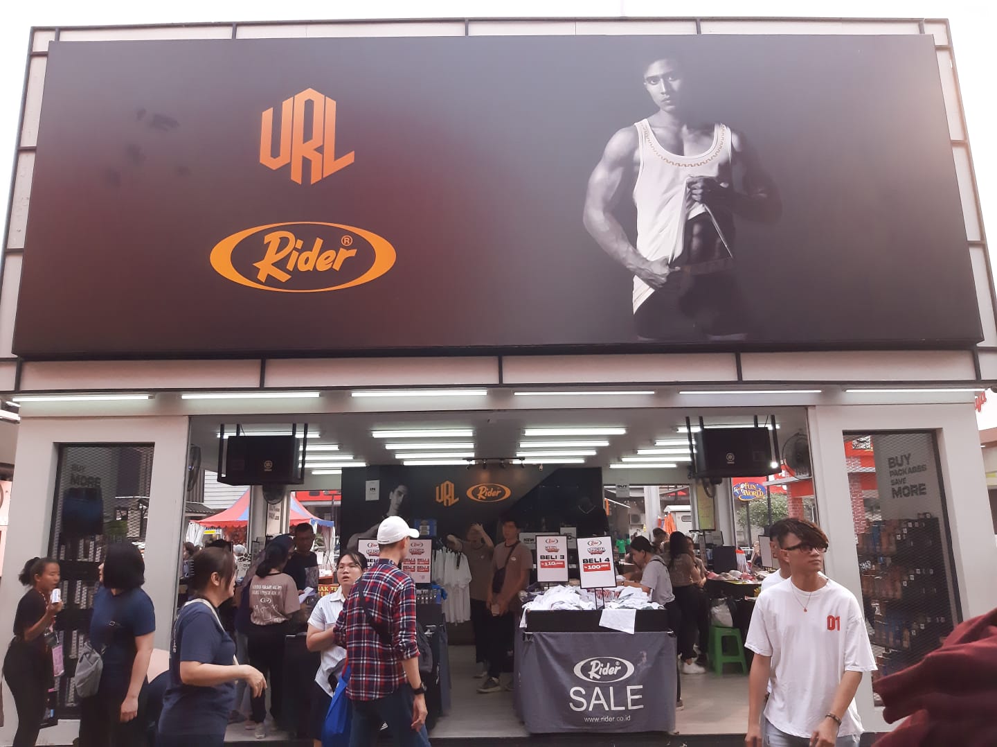 Jelang Jakarta Fair Berakhir Rider, Bagikan Promo ‘Gede-gedean’