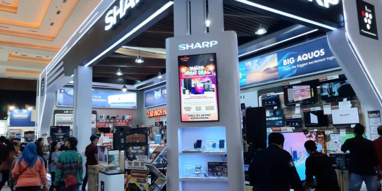 Sharp Bagikan Promo dan Hadiah Spektakuler Berupa Mobil di Jakarta Fair