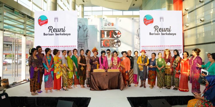 Reuni Barisan Berkebaya Tegaskan Komitmen sebagai Penjaga Budaya Bangsa