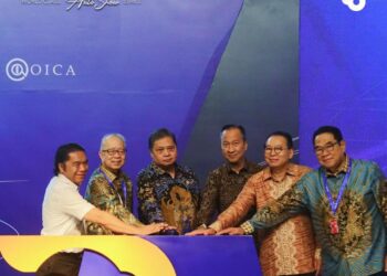 GIIAS 2023 Dibuka Resmi Airlangga Hartarto, Unjuk Ratusan Produk Mobil Terbaru