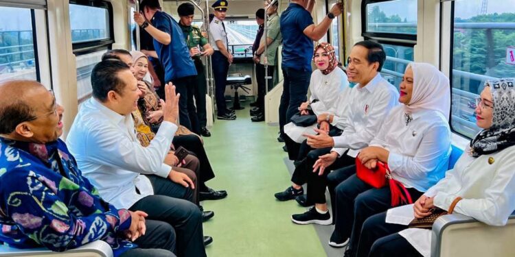 Presiden Jokowi Resmikan LRT Jabodebek, Bamsoet; Dorong Percepatan Transportasi Umum yang Murah dan Aman