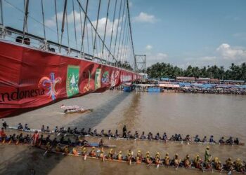 Festival Pacu Jalur di Riau Momentum Tingkatkan Ekonomi Masyarakat