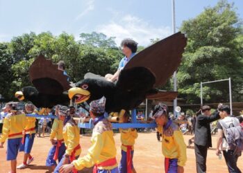 Permainan Tradisional Indonesia Pikat Peserta iGeo 2023