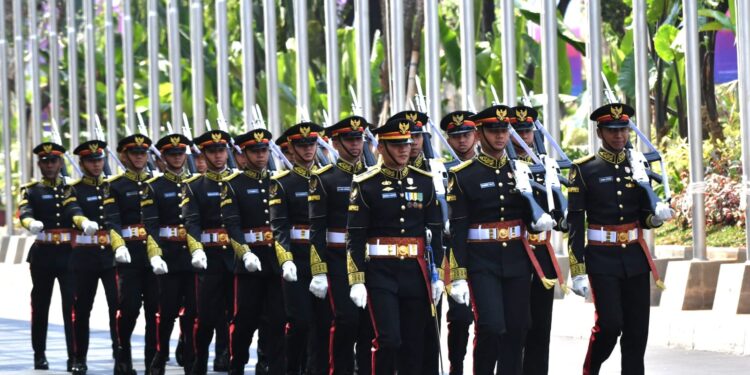 Mengenal Lebih Dekat Pasukan Cordon Penyambut Kepala Negara KTT ke-43 ASEAN