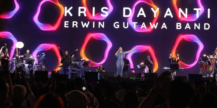 Kris Dayanti Nyeker di Synchronize Fest 2023