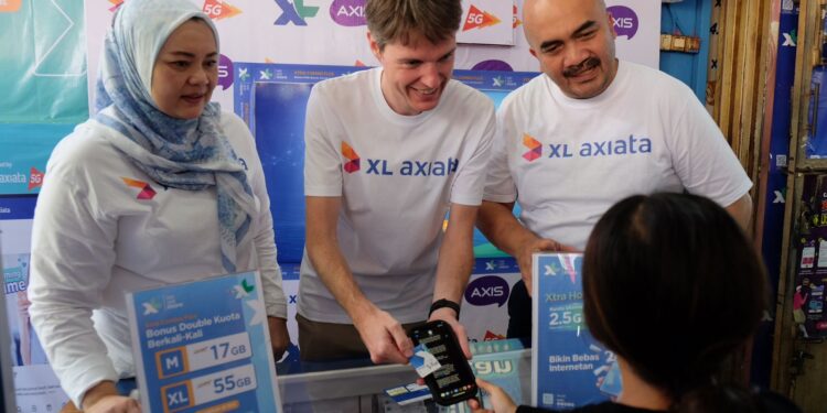 Hari Pelanggan Nasional 2023 XL Axiata Terus Tingkatkan Kepuasan Pelanggan