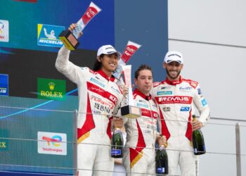 Sean Gelael Raih Podium Juara Ketiga FIA World Endurance Championship di Jepang