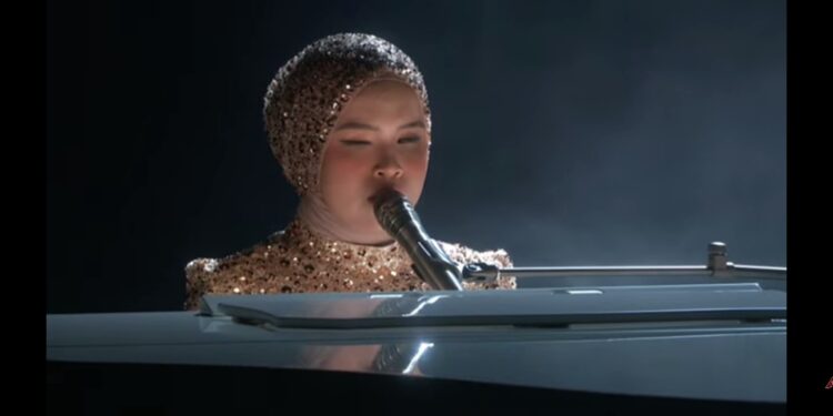 Putri Ariani Dapat 4 Standing Ovation di Semifinal America’s Got Talent 2023