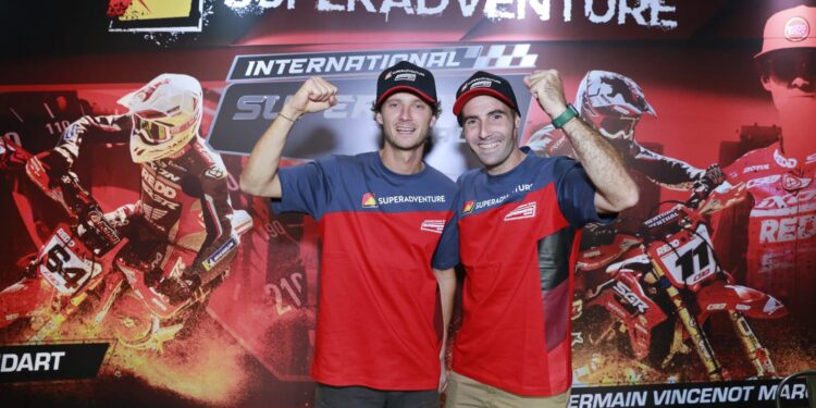 Germain Vincenot dan Sylvain Bidart Dua Rider Kelas Dunia ‘Panaskan’ SuperAdventure International Supermoto Race di JIExpo