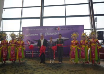 Penerbangan Langsung Makau-Jakarta Dibuka, Menparekraf: Berharap Wisman Meningkat