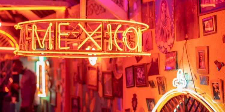 Sensasi Pesta Malam Tahun Baru, Pertama di Motel Mexicola Canggu