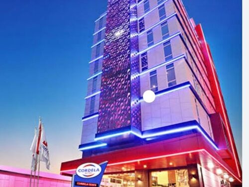 Rayakan Natal dan Tahun Baru Penuh Harapan Bersama Omega Hotel