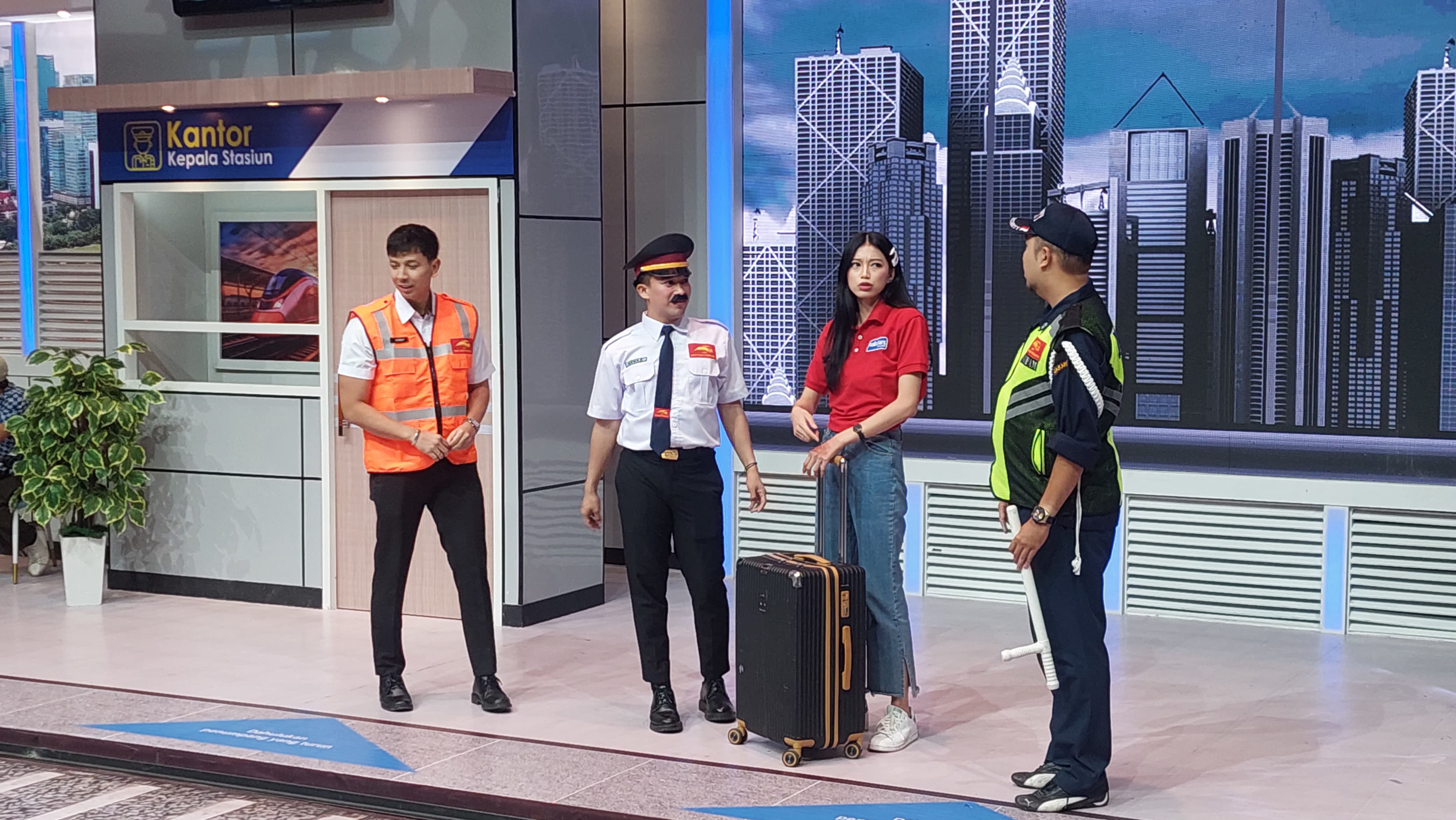 Desy ex JKT48 Unjuk Akting Komedi di Pesbukers ANTV