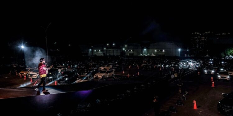 Bukan Stadion Saja untuk konser, Ini Daftar 6 Venue Konser Terbaik di Indonesia