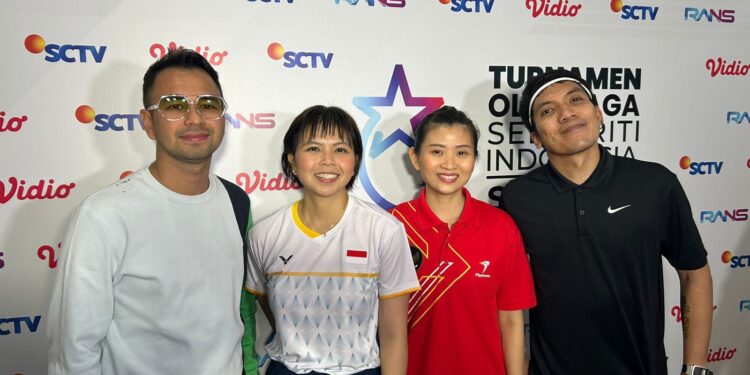 TOSI Season 2, Raffi Ahmad-Debby Susanto Juarai Super Exhibition Match Bulu Tangkis Ganda Campuran