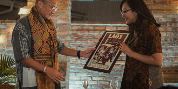 Sandiaga Uno Ajak Diaspora Indonesia di Laos Promosikan Parekraf Tanah Air di Pasar Internasional