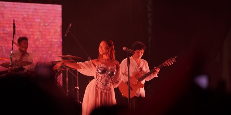 Nadin Amizah Hidupkan Cinta di Pesta Tahun Baru JIExpo