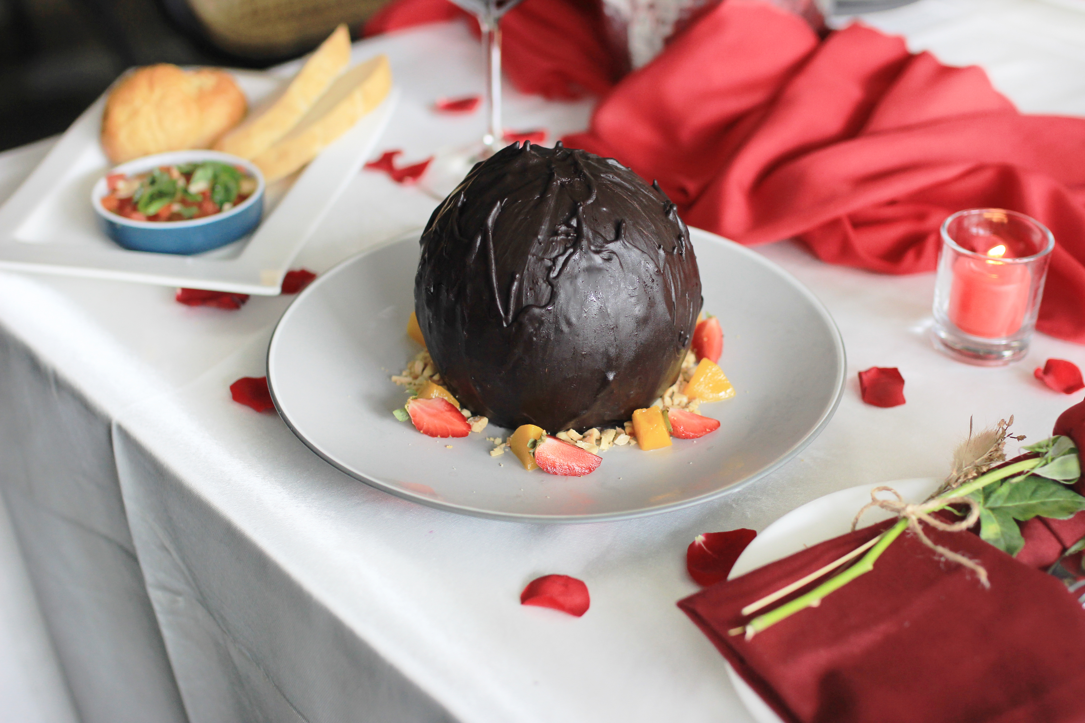 Suite Sweet Package selama Valentine’s Day di Artotel Thamrin-Jakarta