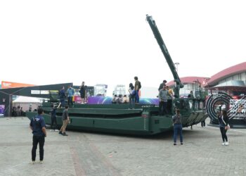 Amphibious Ponton, Kendaraan TNI Mejeng di IIMS 2024, Ini Keunikannya