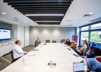Flight Centre Australia Diajak Menparekraf Buat Paket Perjalanan ke-5 DPSP