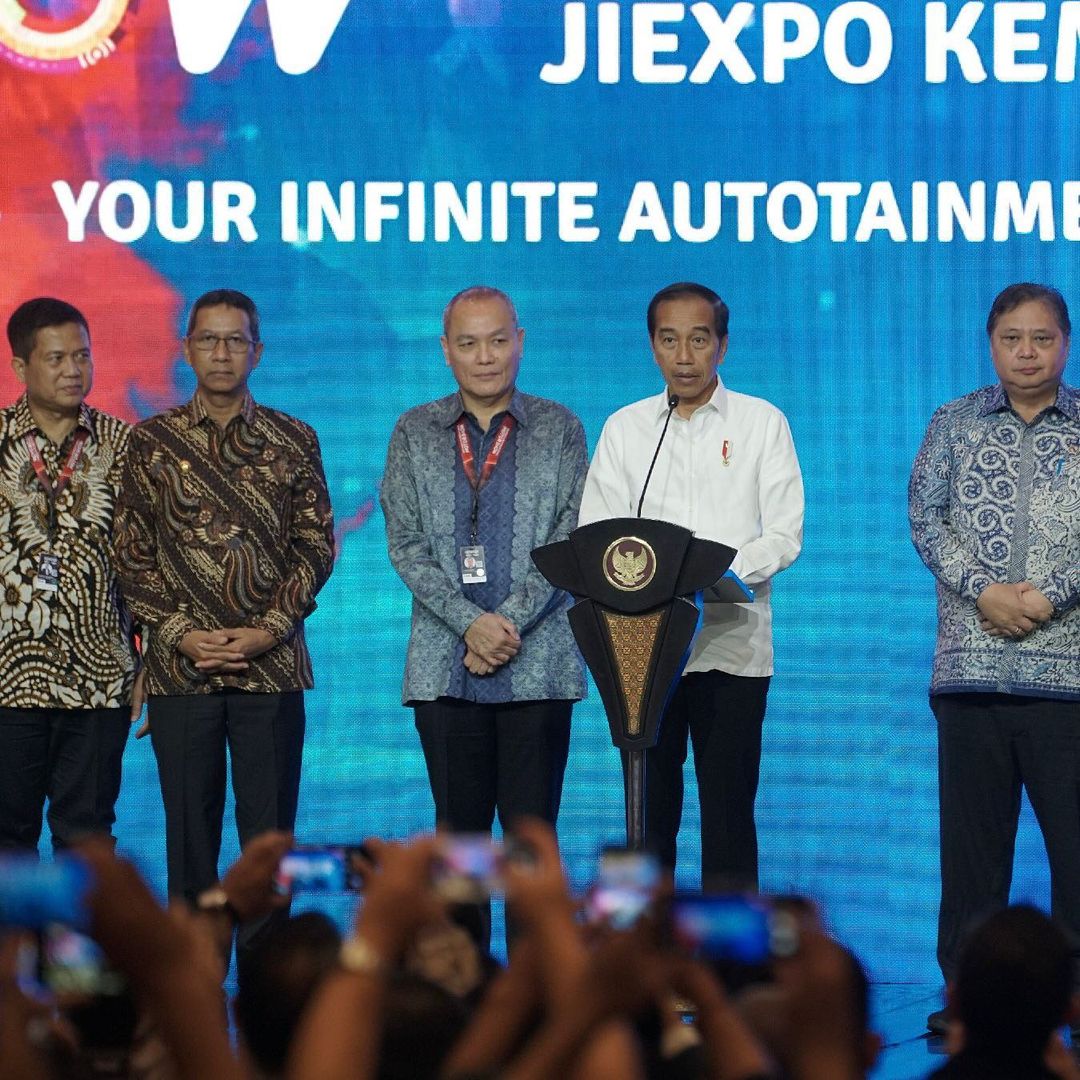 Presiden Jokowi Resmi Buka IIMS 2024: Hal Ini yang Beliau Sampaikan 