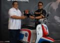 Scomadi Serahkan Unit Pertama Turismo Technica 200 “The Who” Edisi Terbatas ke Pelanggan