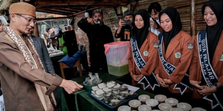 Santri Digitalpreneur 2024, Menparekraf: Harus Mampu Cetak Santri Modern