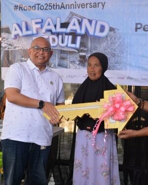 Rayakan HUT Ke-25, Alfaland Gelar Program Rumah Layak Huni