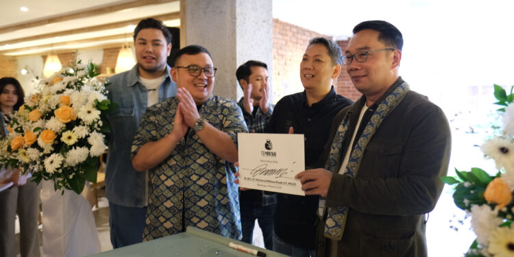 Diresmikan Ridwan Kamil, Tandai Tempayan Indonesian Bistro Jadi Destinasi Kuliner Terbaru di Bandung