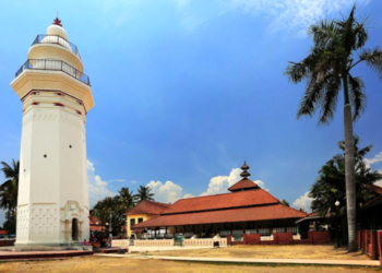 Jelajah Banten: Nikmati Akhir Pekan tak Terlupakan Bersama Aston Hotels
