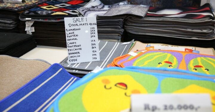 Sambut Idul Fitri, Waktunya Berburu Karpet dan Sajadah