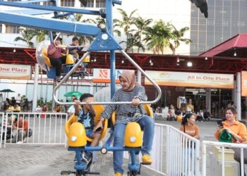 Mari Bermain di Arena Wahana Permainan Anak!