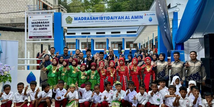 Majukan Pendidikan, XL Axiata Bangun Madrasah di Pelosok Buton