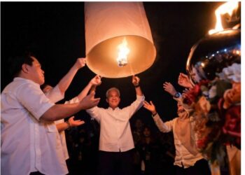 Festival Lampion Tutup Rangkaian Perayaan Waisak 2024 di Candi Borobudur