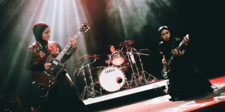 Keren, Voice of Baceprot Bakal Satu Panggung Bareng Coldplay, Avril Lavigne dan Dua Lipa di Glastonbury Festival 2024