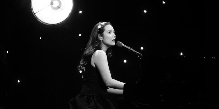 Tiket Ludes Terjual, Laufey Tampil di Dua Special Show Java Jazz Festival, Ini Jadwalnya