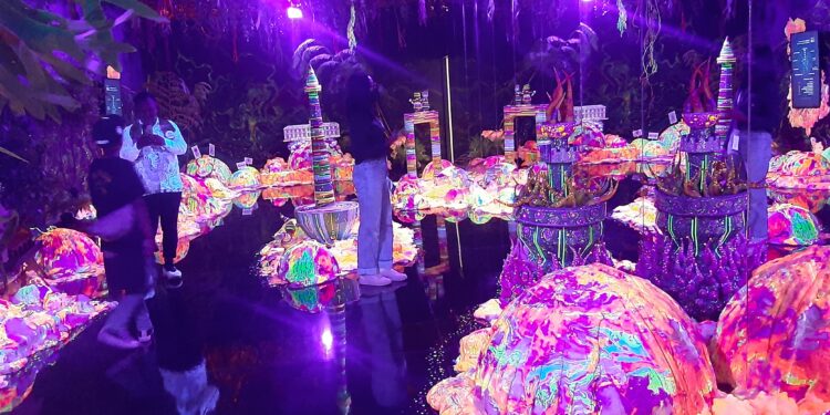 Keren! di Jakarta Fair Ada Booth Foto Estetik Immersive Projection