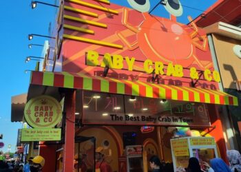 Keliling Jakarta Fair Sambil Nyemil Baby Crab!