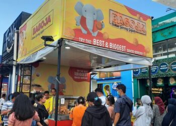 Nyemil Bakso Goreng Gajah di Jakarta Fair