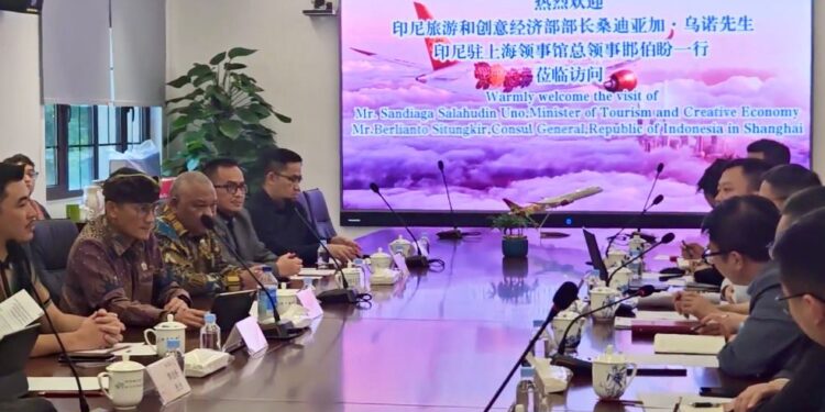 Travel Agent Tiongkok Diajak Menparekraf Perbanyak Perjalanan Wisata ke Indonesia