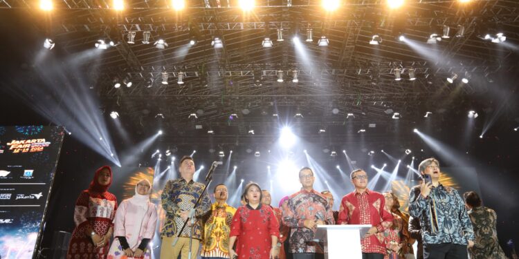 HUT ke-497 DKI, Ada Pesta Kembang dan Konser Musik Meriahkan Malam Muda Mudi di Jakarta Fair 