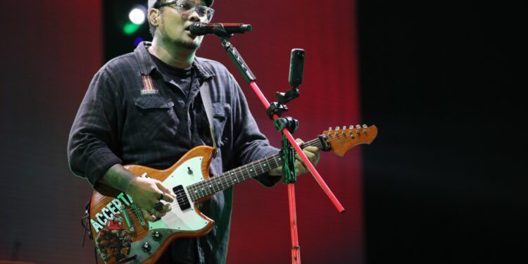 Last Child Obati Kegalauan Penonton Jakarta Fair Music Concert