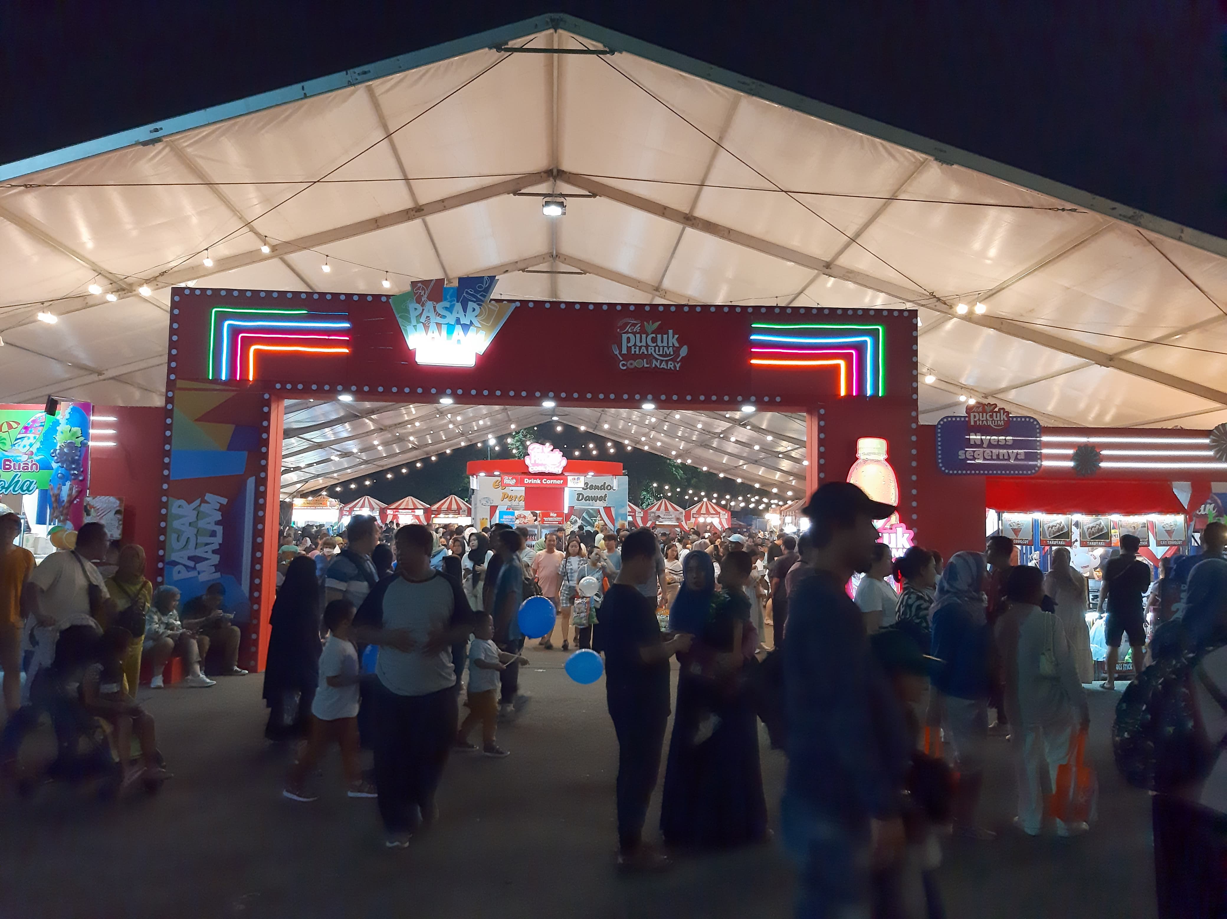Sensasi Rasa di Pasar Malam Festival Jakarta Fair