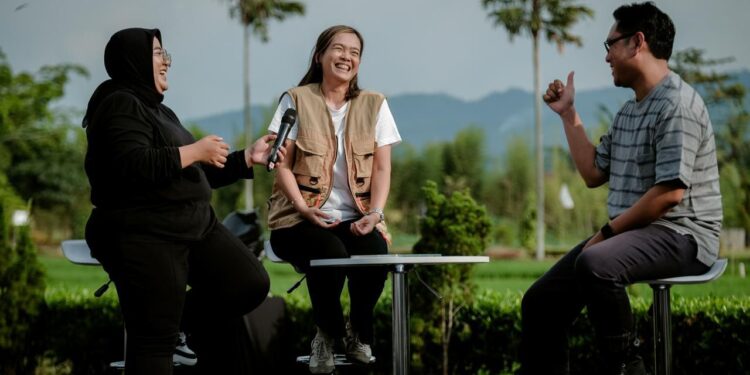 Catat! Tips Jitu Menparekraf Hadapi Netizen +62 di Acara TERMINAL Vol. 3